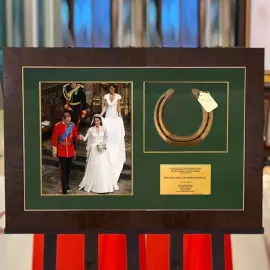 Подкова со свадьбы принца Уильяма и Кэтрин Миддлтон