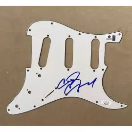 Guitar signed by model Cindy Crawford