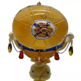 Ювелирная композиция из янтаря в стиле Фаберже "Яйцо с парусником. Морское"