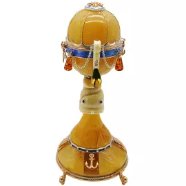 Ювелирная композиция из янтаря в стиле Фаберже "Яйцо с парусником. Морское"