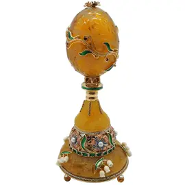 Ювелирная композиция из янтаря в стиле Фаберже "Яйцо с ландышами"