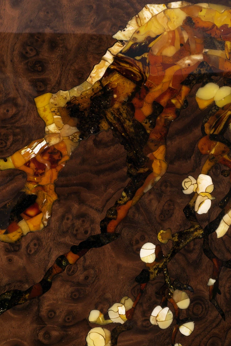 Amber panel "Tiger