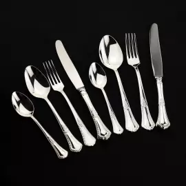 Серебряный столовый набор "Фаворит" : вилка, вилка для лимона, ложка, нож, половник, совок для сахара чайная ложка, на 12 персон