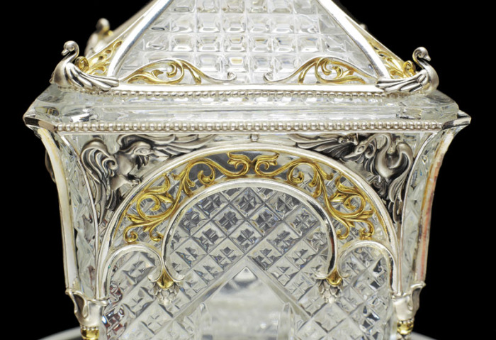 Collection of tableware "According to the tale of Tsar Saltan"