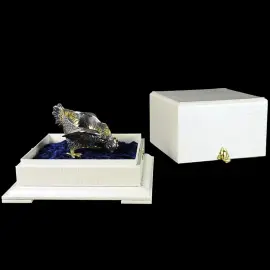 Серебряная подставка под яйцо "Курочка Ряба" Серебряная подставка под яйцо "Курочка Ряба"