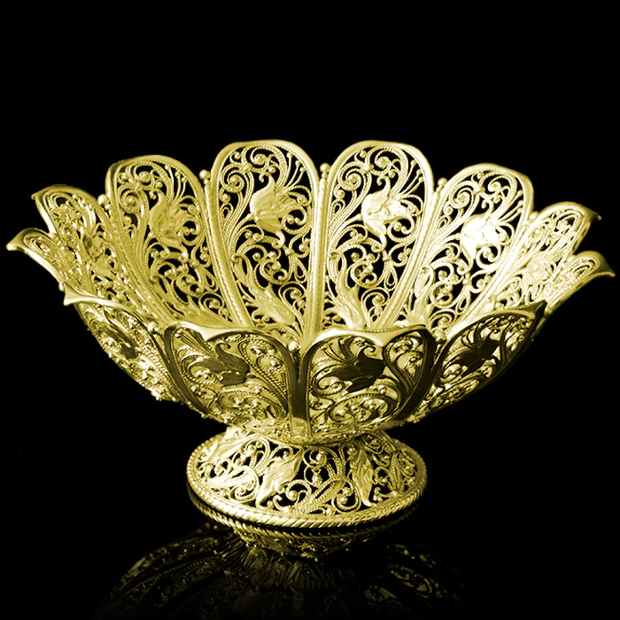 Candy bowl "Inspiration" made of silver with gilding