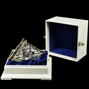 Silver "Dugout" napkin holder