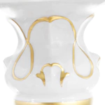 Фарфоровое блюдо на ножке "Queen's Crown. Золотая роза"