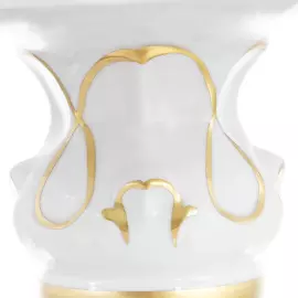 Фарфоровое блюдо на ножке "Queen's Crown. Золотая роза"