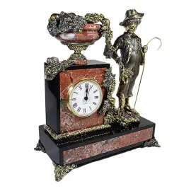 Каминные часы "Виноградарь" (креноид, долерит)