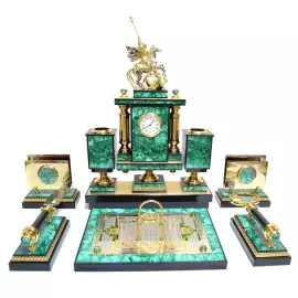 Настольный набор из малахита "Георгий Победоносец"