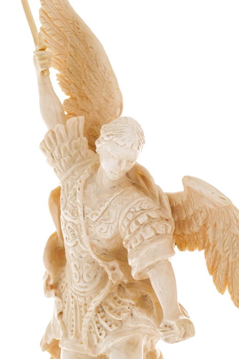 Composition of the mammoth tusk "Archangel Michael"