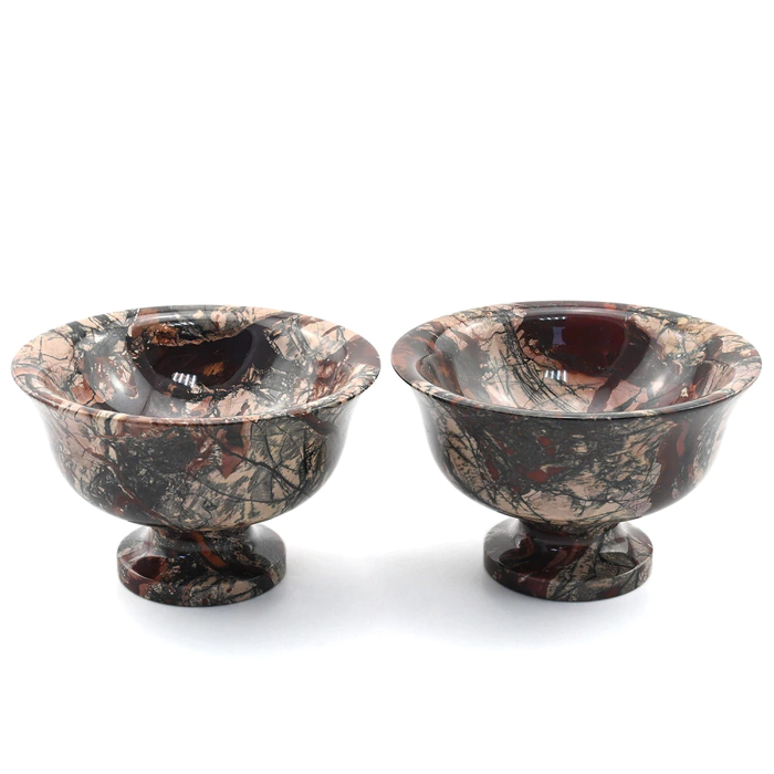 A pair of bowls made of jasper "Grana"