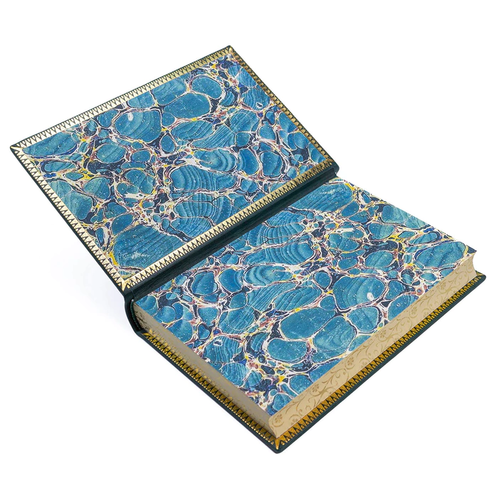 The collected works in a leather cover "Maugham" by William Somerset in 9 volumes