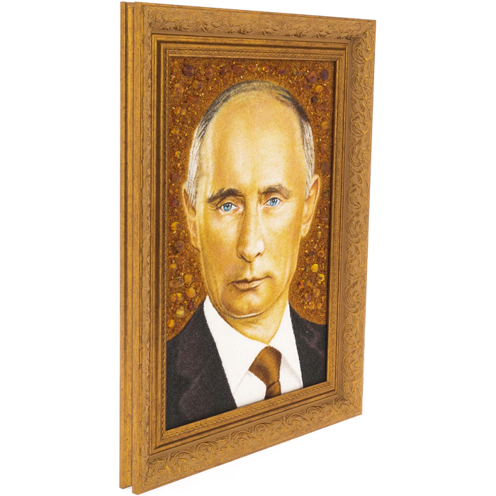 Портрет В.В. Путина из янтаря