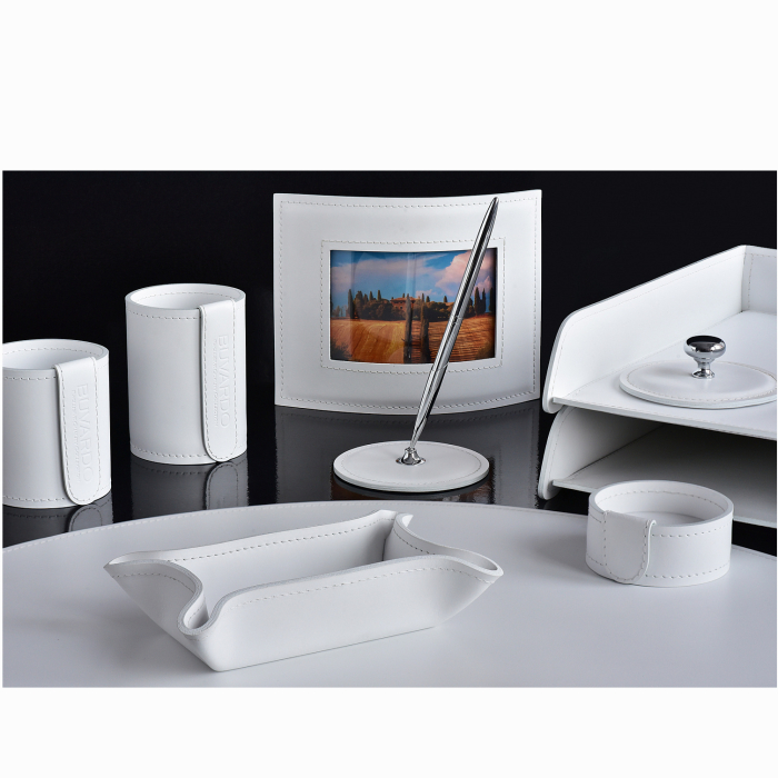 Table set "Business Cuoietto" white, 6 pieces