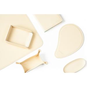 Настольный набор "Business Cuoietto" слоновая кость, 6 предметов Настольный набор "Business Cuoietto" слоновая кость, 6 предметов