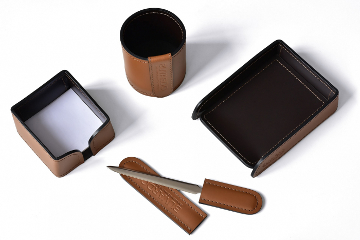 Настольный набор "Business Cuoietto" табак/шоколад, 6 предметов Настольный набор "Business Cuoietto" табак/шоколад, 6 предметов