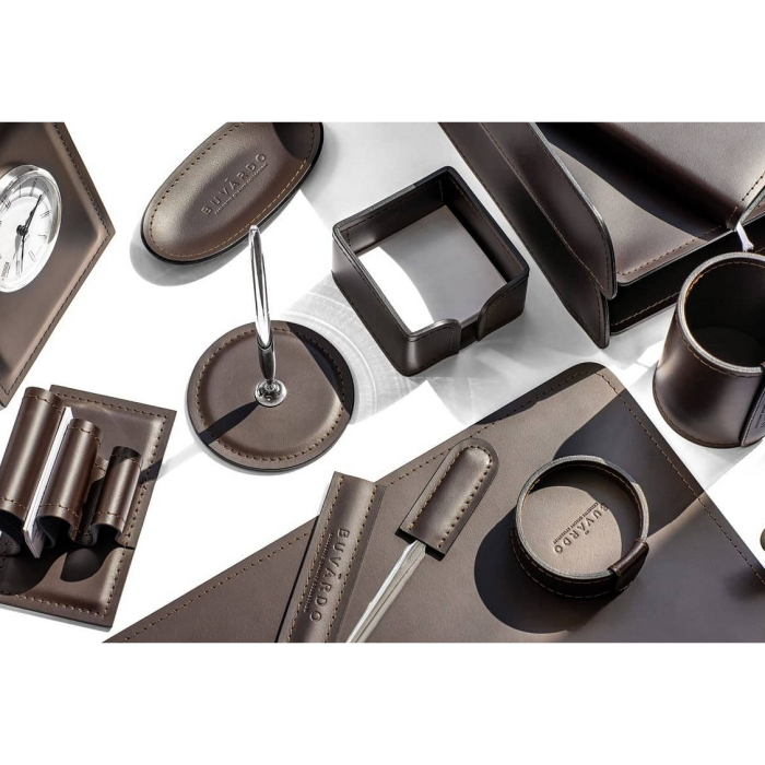 Table set "Business Cuoietto" chocolate, 6 items