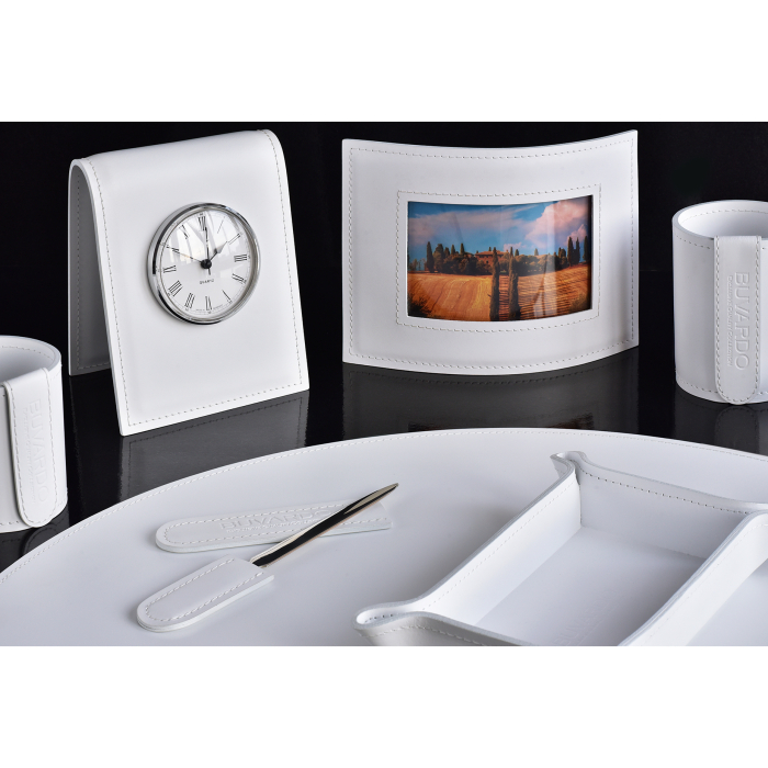 Table set "Business Cuoietto" white, 13 pieces