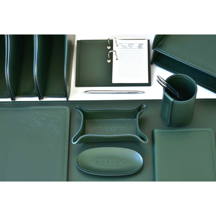 Настольный набор "Business Cuoietto" зеленый, 12 предметов Настольный набор "Business Cuoietto" зеленый, 12 предметов