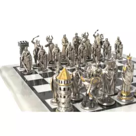 Шахматы из мрамора и серебра "Ледовое побоище"