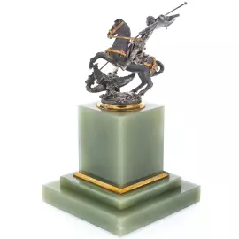 Статуэтка из нефрита и серебра "Святой Георгий"