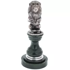 The seal "The Lion sits" with green jade