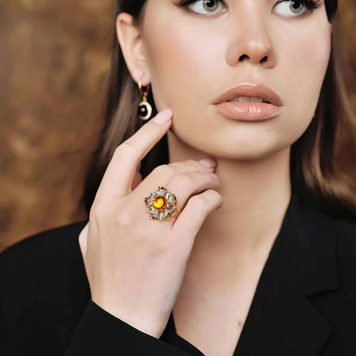 OPERA Premium silver ring with cognac amber