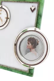 Exclusive table clock frame "Jade"