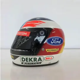 Шлем с автографами гонщиков Михаэля Шумахера и Вилли Вебера, белый мрамор