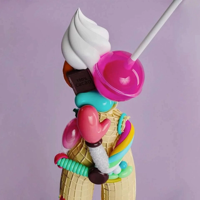 Candylady sculpture by Taras Zheltyshev
