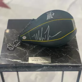 Боксёрская груша Майка Тайсона, мрамор черный