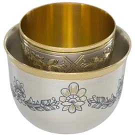 Ваза-икорница из серебра "Астра" Ваза-икорница из серебра "Астра"