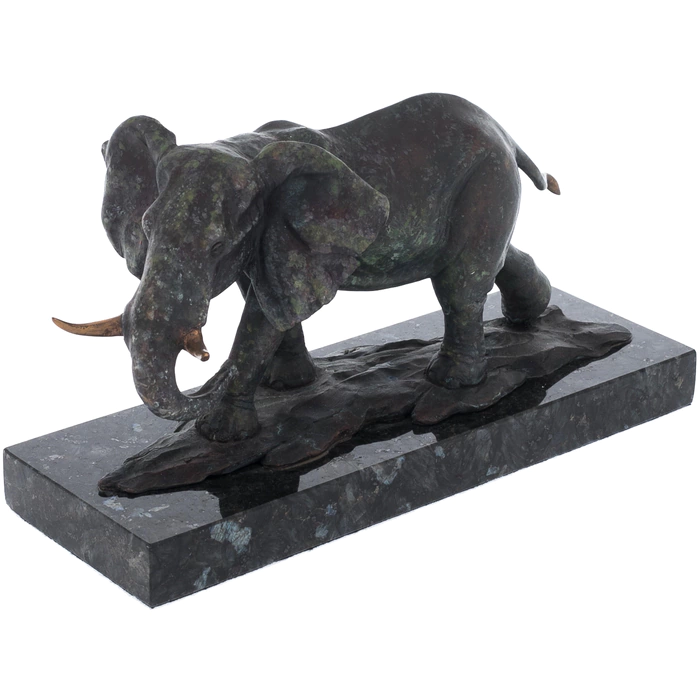 The author's bronze sculpture "Elephant"