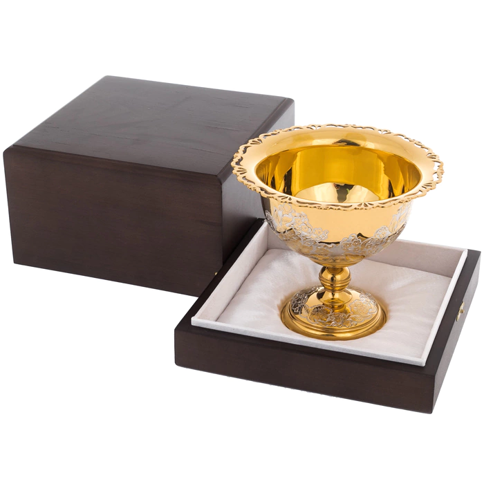 Candy bowl "Flowers" Zlatoust