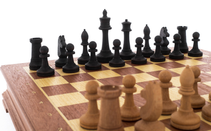 A chess chest made of mahogany "Staunton"