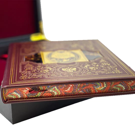 Подарочная книга в кожаном переплете "Книга русского офицера" В. Кульчицкий