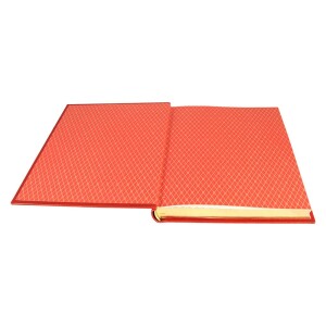 A gift book in a leather cover "Hermitage" in English
