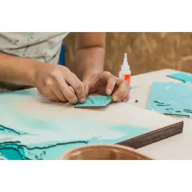 Карта Приморского края, земной рельеф, из дерева, на заказ Карта Приморского края, земной рельеф, из дерева, на заказ