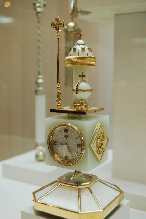 Exclusive Monomakh's Hat table Clock