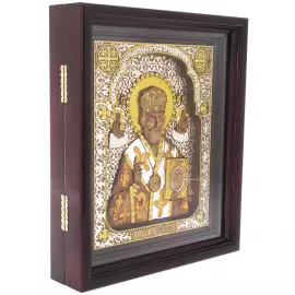 Икона из березы "Николай Чудотворец" в киоте