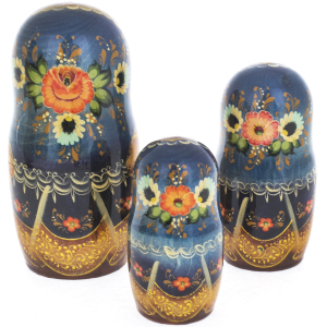 Matryoshka doll for 15 seats "Moscow White Stone" (33 cm)