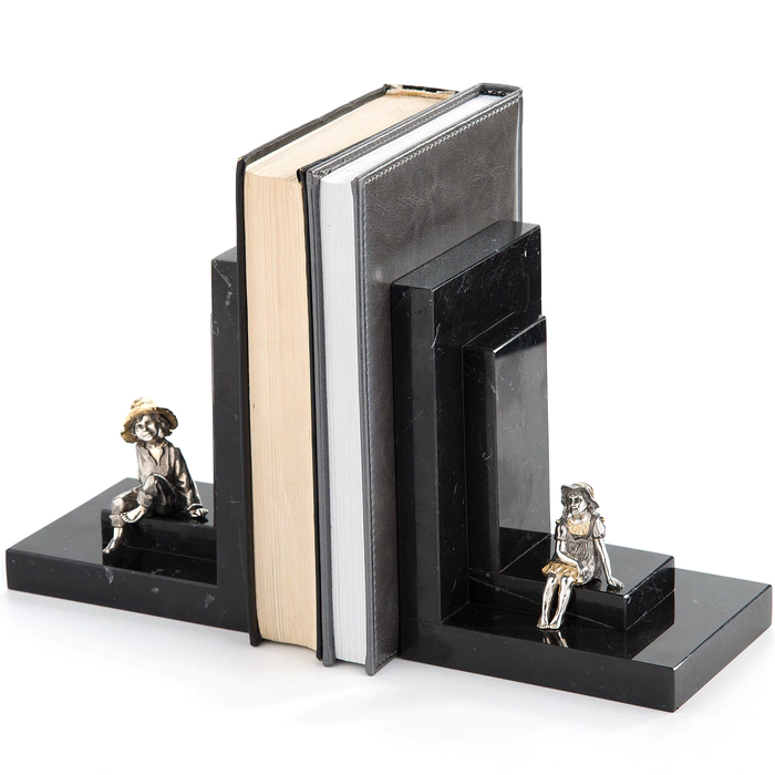 Marble and silver bookstores "Children"