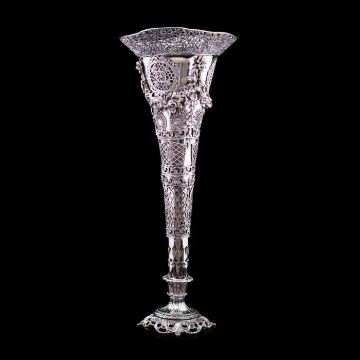 Silver vase "Sicilia"
