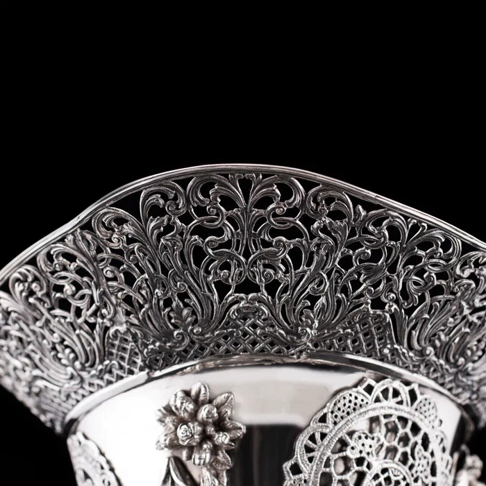 Silver vase "Sicilia"