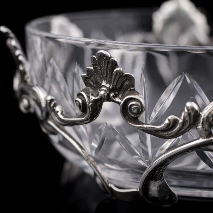 A pair of Moderna candy bowls