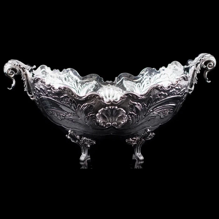 Silver vase "Castello"