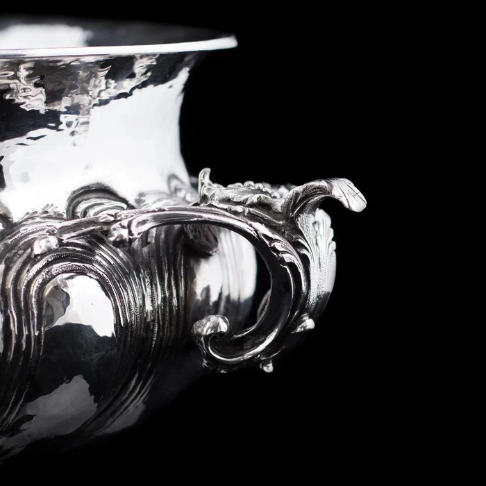 Silver vase "Castello"