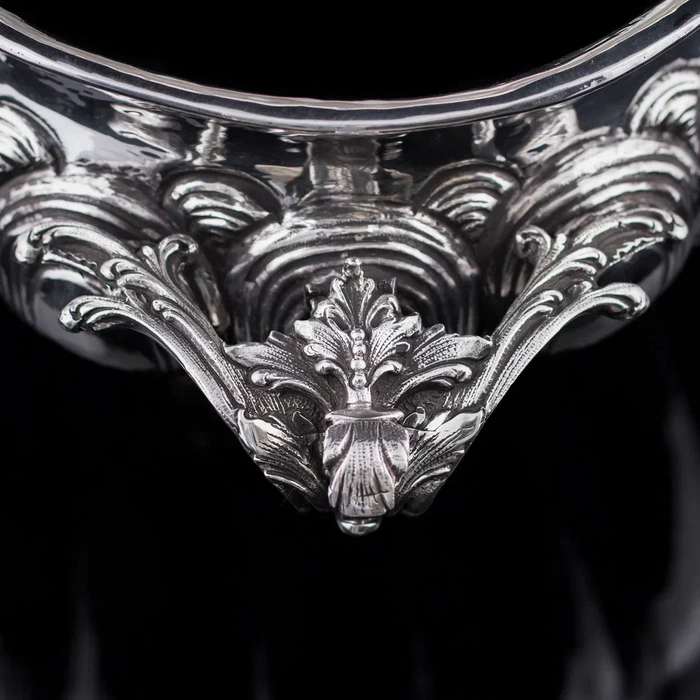 Silver vase "Castello"